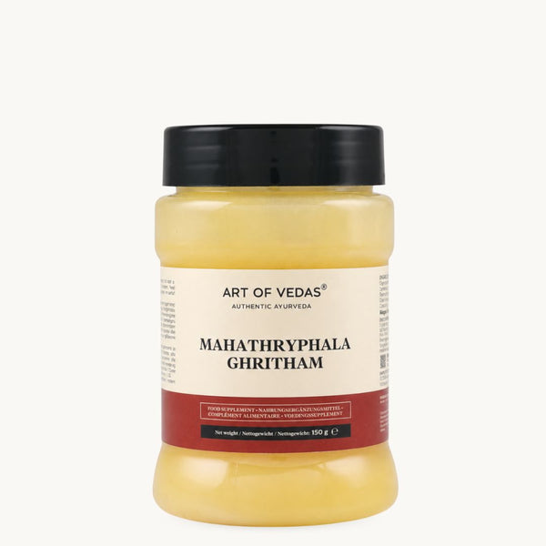 Art of Vedas Maha Triphala Ghritham, klassinen ayurvedinen ghee: Amla, Haritaki, vuohenmaito. 150 g:n purkki
